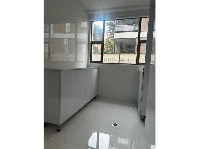 Apartamento de 3 alcobas en venta en El Retiro, Bogotá, 237 m² · foto 24 de 24