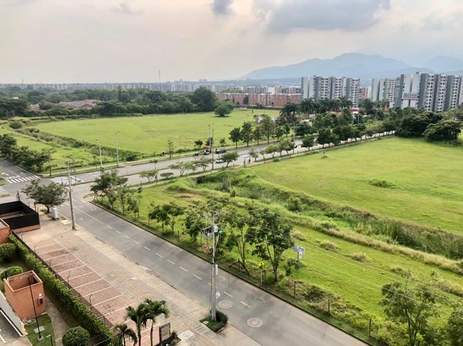 Apartamento de 3 alcobas en venta en Valle Del Lili, Cali, 72 m² · foto 8 de 22