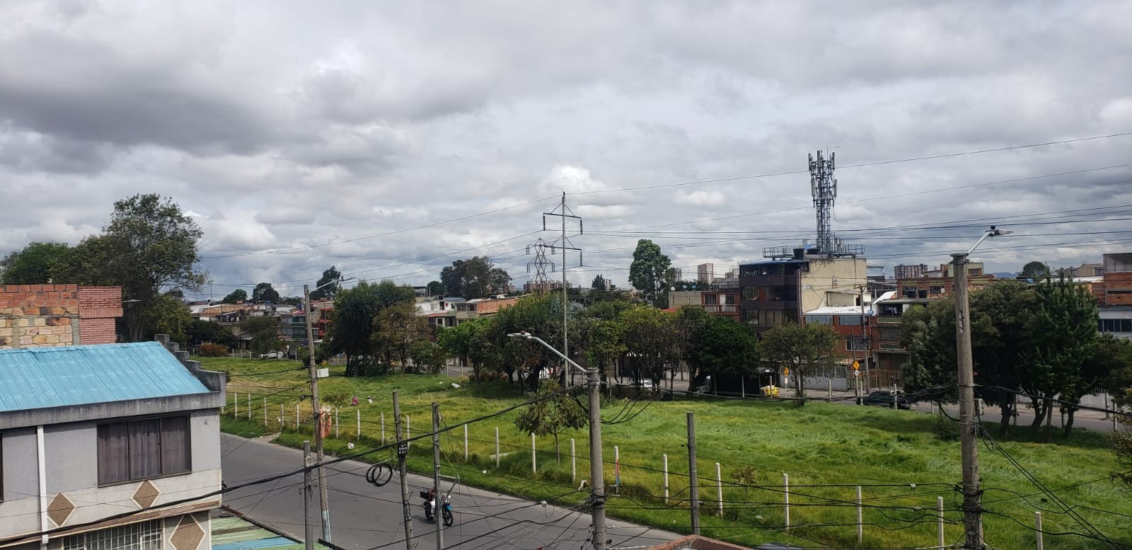 Casa en venta en Primavera Occidental - Puente Aranda, Bogotá · foto 9 de 24