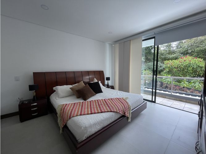 Casa de 4 alcobas en venta en El Retiro, 262 m² · foto 8 de 12