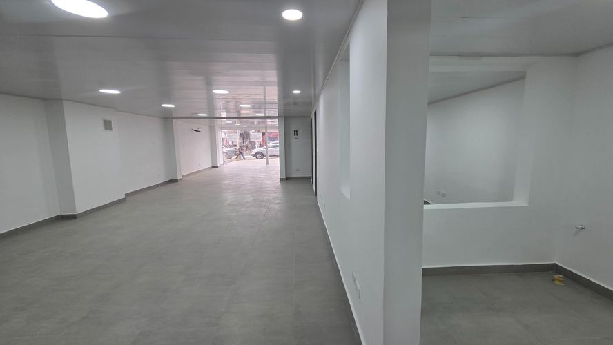 Local en arriendo en Santa Monica, Cali, 150 m² · foto 12 de 24