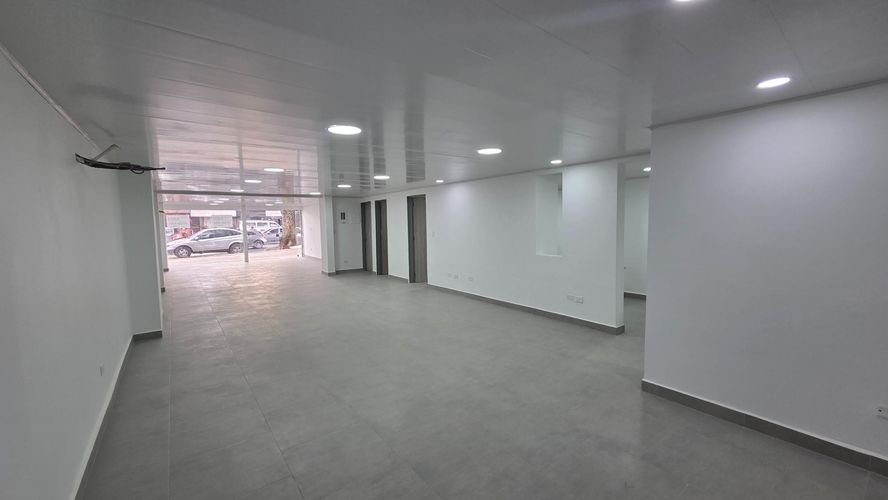Local en arriendo en Santa Monica, Cali, 150 m² · foto 11 de 24