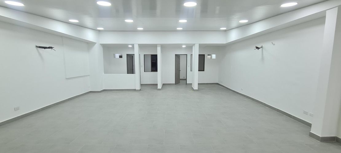 Local en arriendo en Santa Monica, Cali, 150 m² · foto 20 de 24