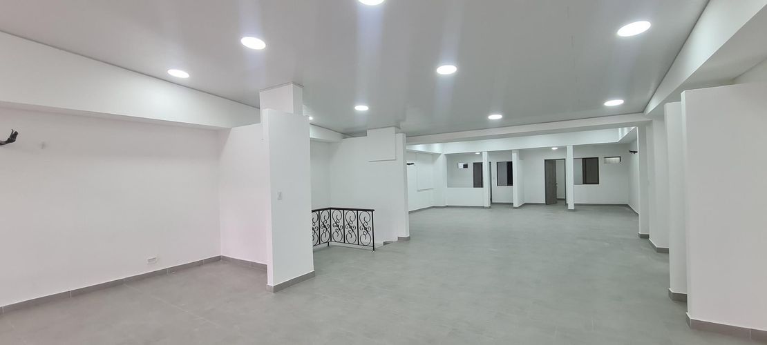 Local en arriendo en Santa Monica, Cali, 150 m² · foto 23 de 24