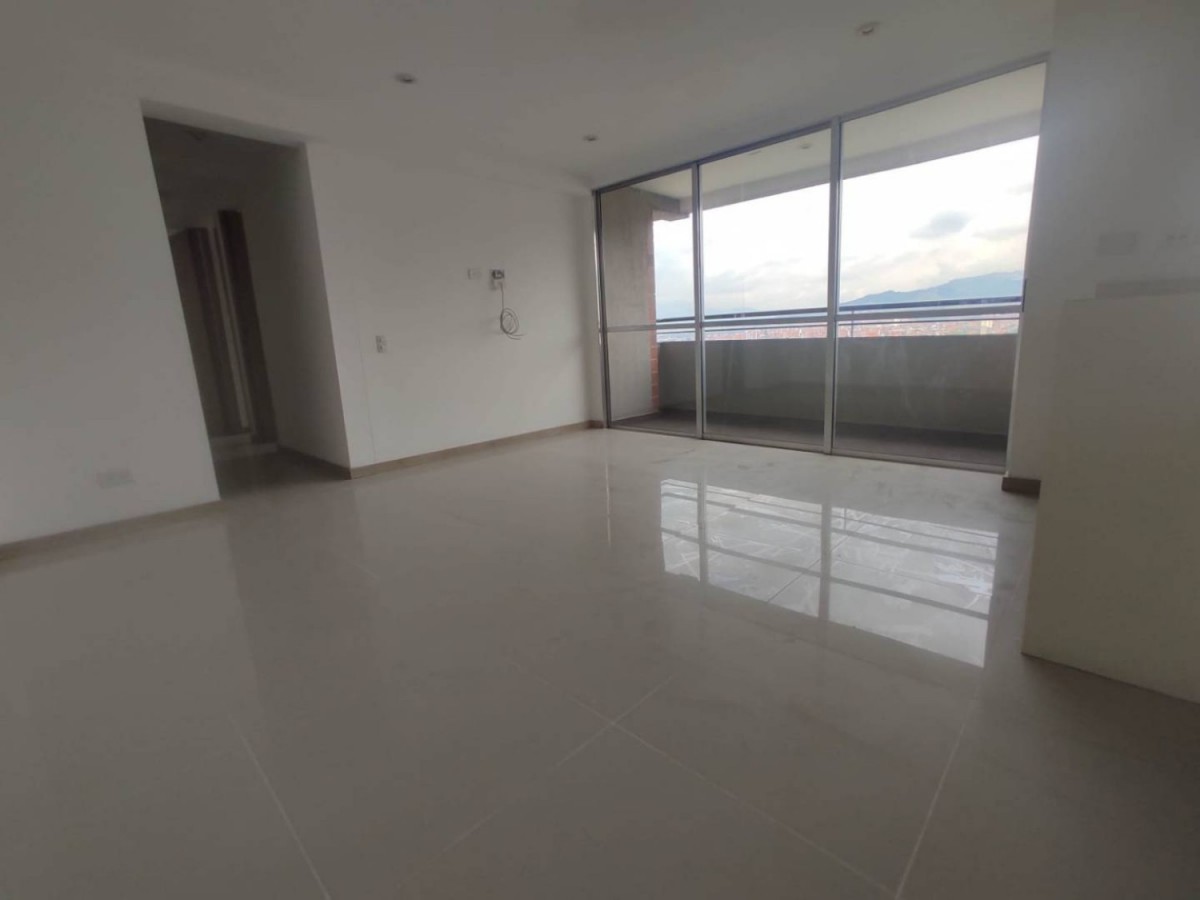 Apartamento en arriendo en San German, Medellín · foto 3 de 15