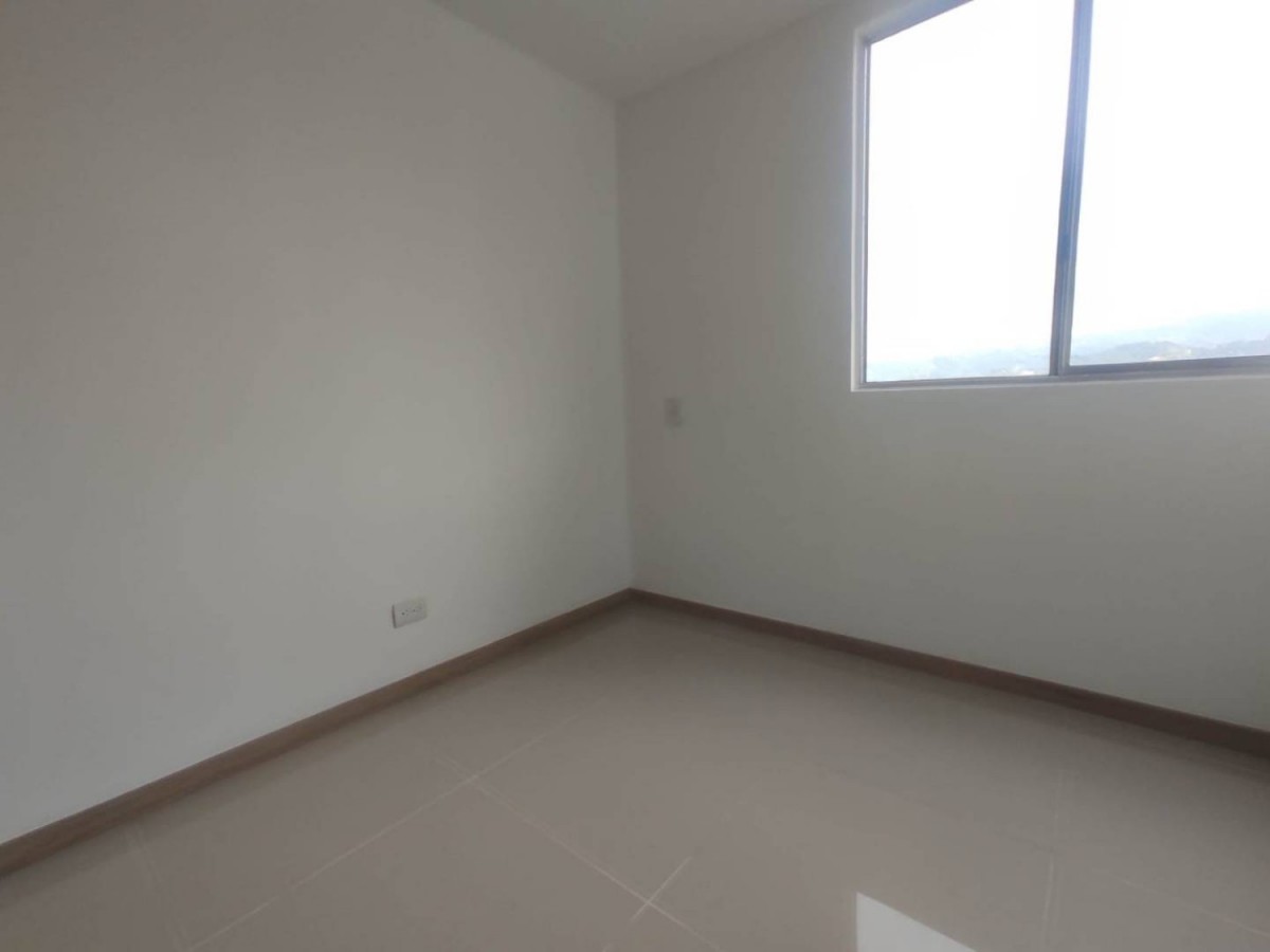 Apartamento en arriendo en San German, Medellín · foto 9 de 15
