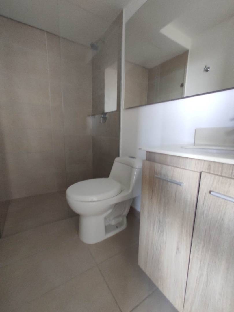 Apartamento en arriendo en San German, Medellín · foto 13 de 15