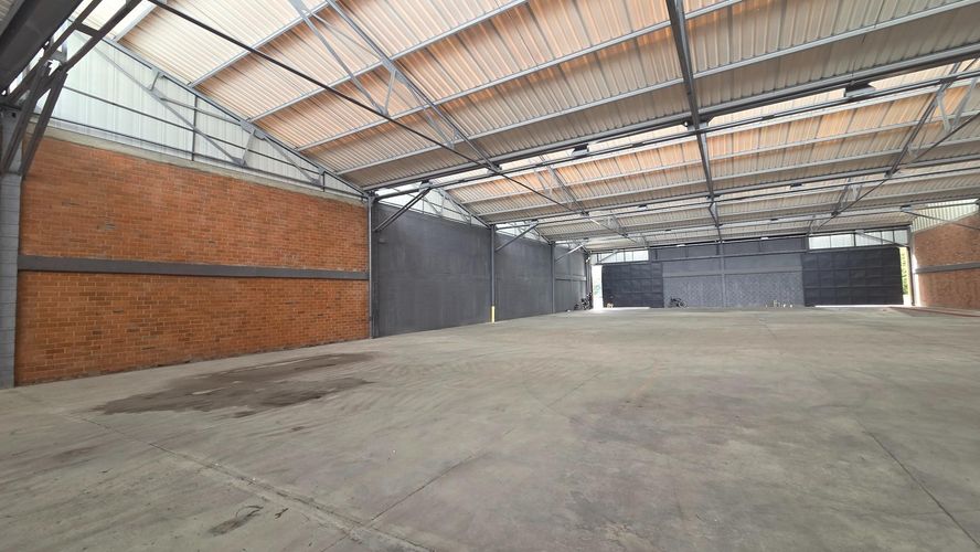 Bodega en arriendo en Alfonso Lopez, Palmira, 2000 m² · foto 5 de 20