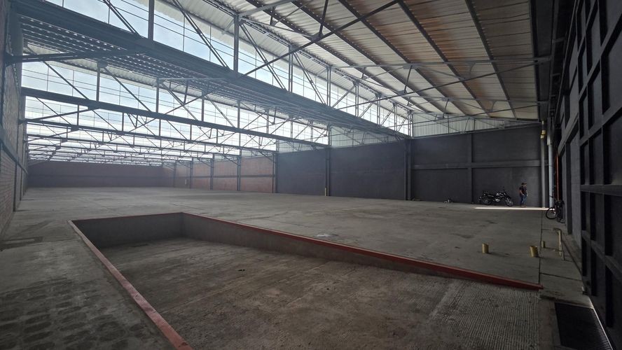 Bodega en arriendo en Alfonso Lopez, Palmira, 2000 m² · foto 15 de 20