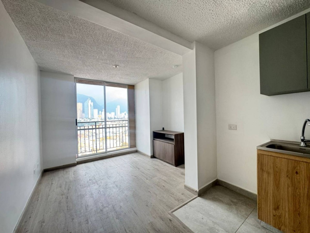 Apartamento en venta en Usatama, Bogotá · foto 3 de 15