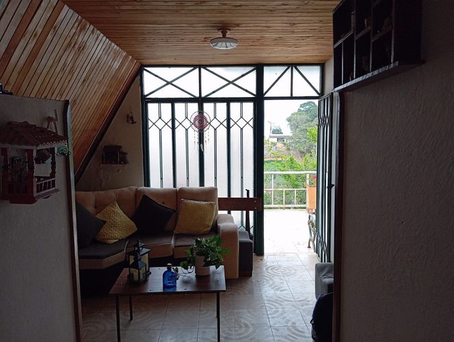 Casa de 3 alcobas en venta en Ruitoque, Piedecuesta, 950 m² · foto 4 de 8
