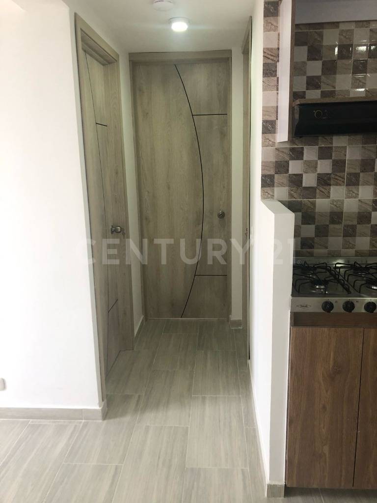 Apartamento en venta en Madelena, Bogotá · foto 5 de 14
