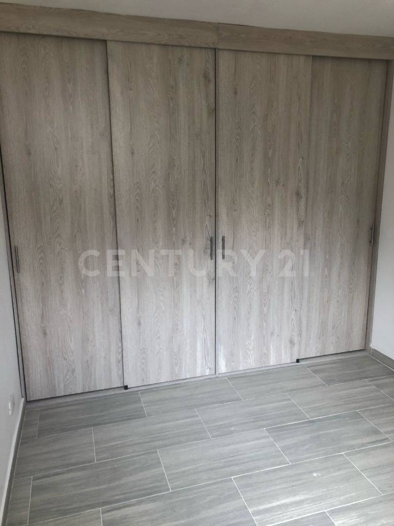 Apartamento en venta en Madelena, Bogotá · foto 8 de 14
