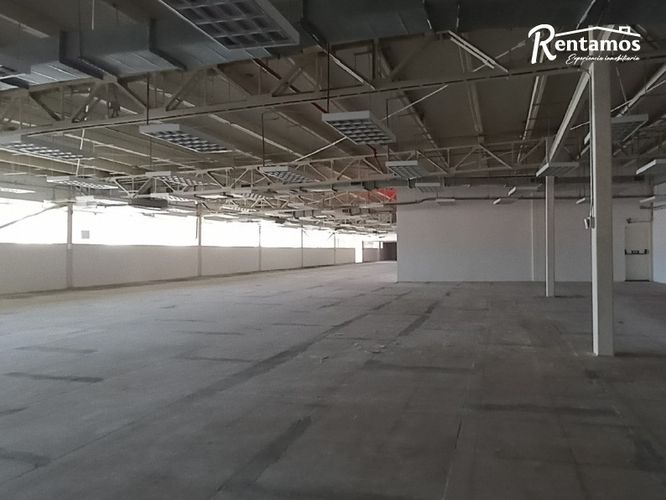 Oficina en arriendo en Niquia, Bello, 3600 m² · foto 13 de 13