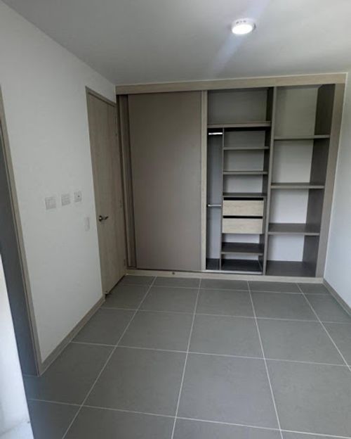 Apartamento de 3 alcobas en venta en Conjunto Residencial Umbria, Cali, 117 m² · foto 13 de 18