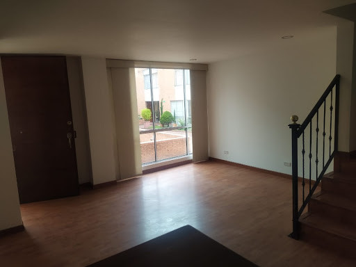 Casa en venta en San Antonio Norte, Bogotá · foto 2 de 20