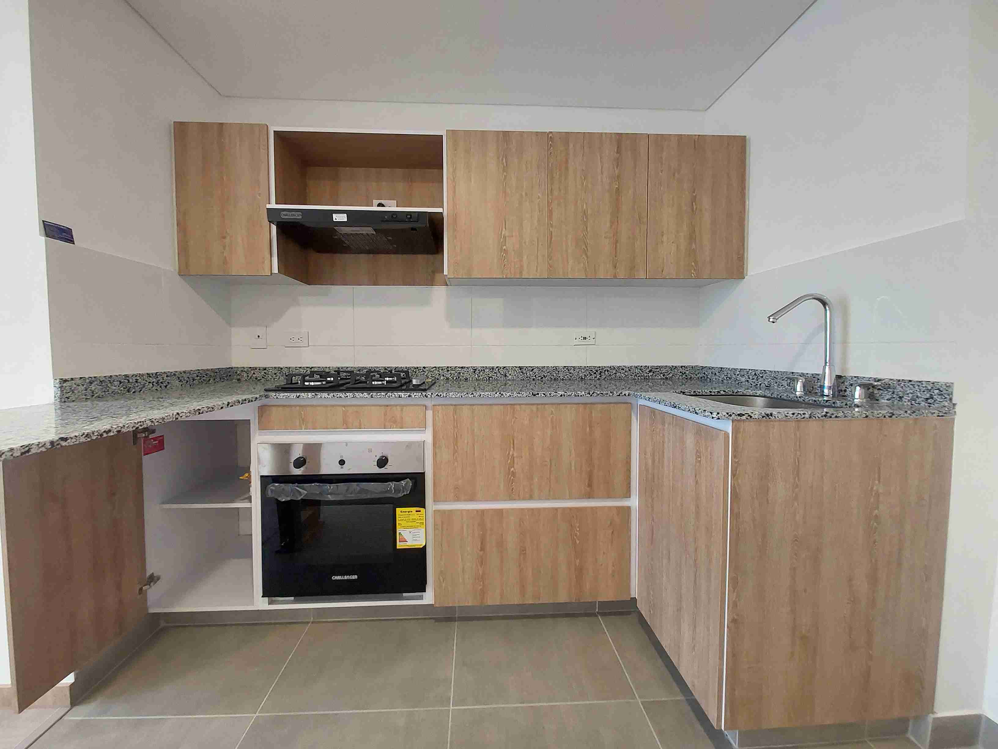 Apartamento en venta en La Atalaya, Manizales · foto 6 de 24