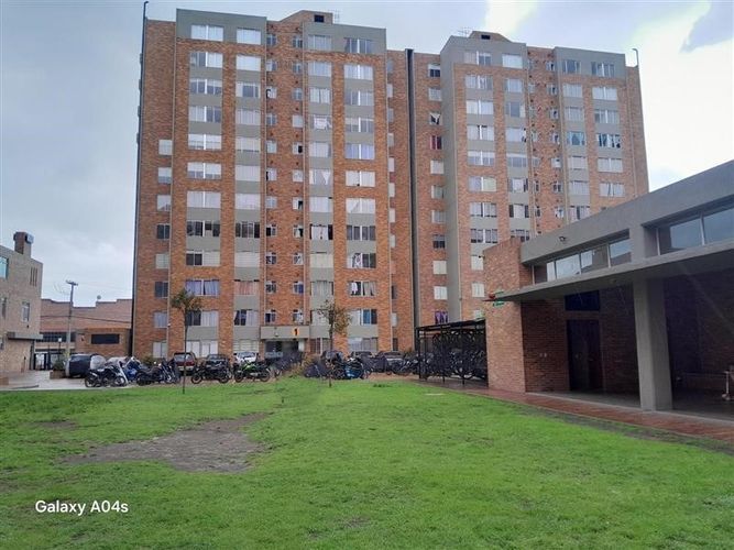 Apartamento de 3 alcobas en venta en Fontibon, Bogotá, 55 m² · foto 18 de 21