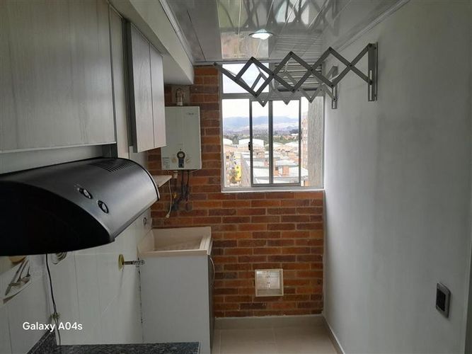 Apartamento de 3 alcobas en venta en Fontibon, Bogotá, 55 m² · foto 20 de 21