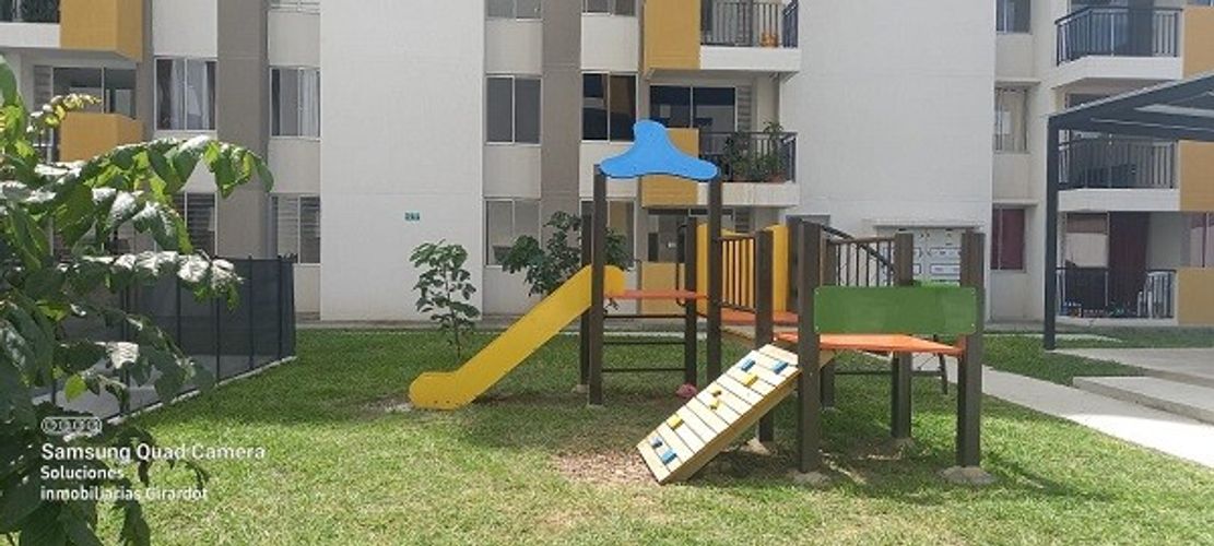 Apartamento de 2 alcobas en venta en Girardot, Girardot, 58 m² · foto 13 de 14