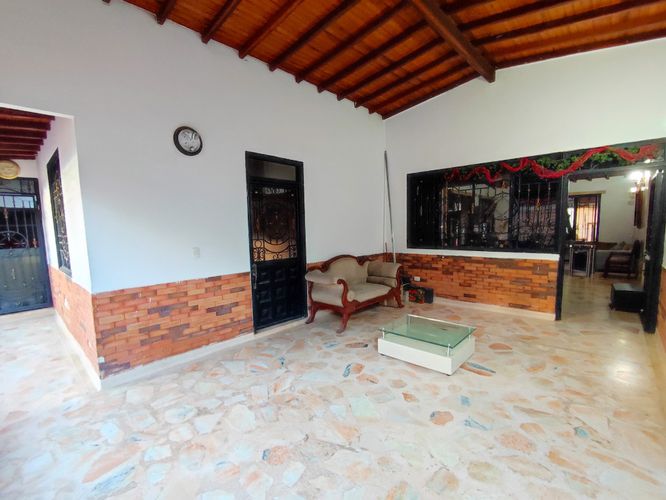 Casa de 6 alcobas en venta en Villa Antigua, Villa del Rosario, 1649 m² · foto 23 de 24