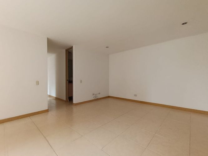 Apartamento de 3 alcobas en arriendo en Loma De La Doctora, Sabaneta, 85 m² · foto 6 de 20