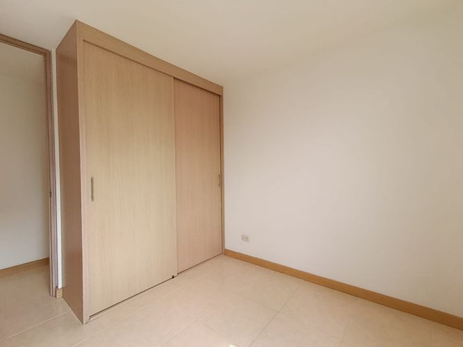 Apartamento de 3 alcobas en arriendo en Loma De La Doctora, Sabaneta, 85 m² · foto 8 de 20