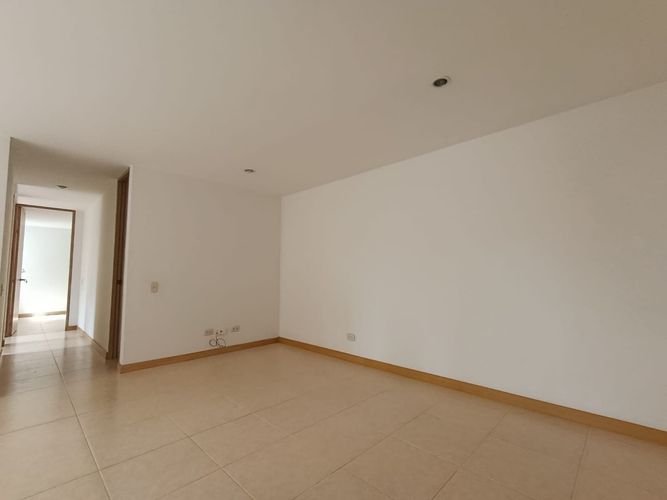 Apartamento de 3 alcobas en arriendo en Loma De La Doctora, Sabaneta, 85 m² · foto 16 de 20
