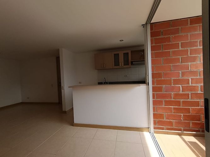 Apartamento de 3 alcobas en arriendo en Loma De La Doctora, Sabaneta, 85 m² · foto 17 de 20