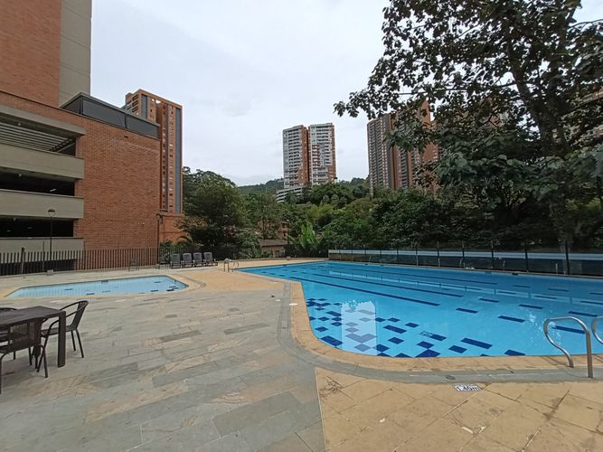 Apartamento de 3 alcobas en arriendo en Loma De La Doctora, Sabaneta, 85 m² · foto 18 de 20