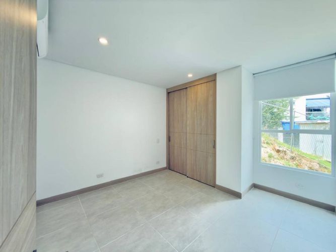 Apartamento de 2 alcobas en arriendo en Alfaguara, Jamundí, 122 m² · foto 24 de 24