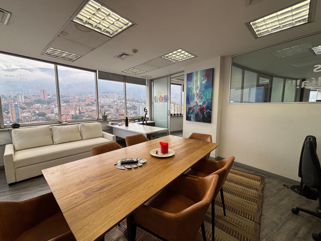 Oficina en Arriendo en La candelaria, Medellín