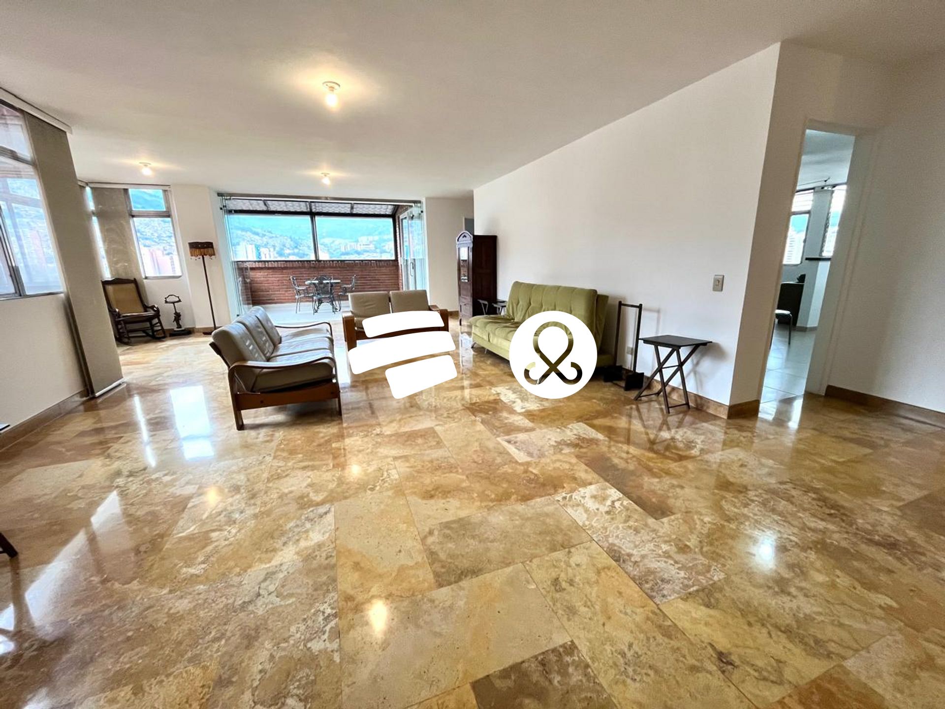 Apartamento en venta en La candelaria, Medellín 4