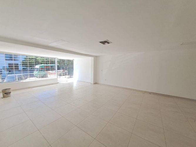 Casa de 10 alcobas en arriendo en Granadillo, Barranquilla, 650 m² · foto 5 de 23
