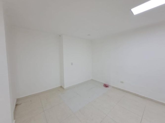 Casa de 10 alcobas en arriendo en Granadillo, Barranquilla, 650 m² · foto 15 de 23