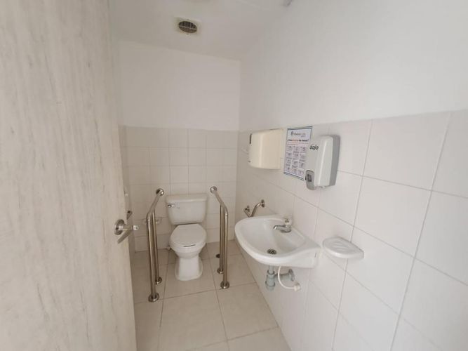 Casa de 10 alcobas en arriendo en Granadillo, Barranquilla, 650 m² · foto 21 de 23