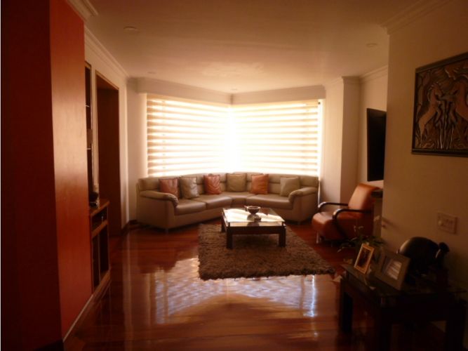 Apartamento de 4 alcobas en venta en Sotileza, Bogotá, 227 m² · foto 4 de 20