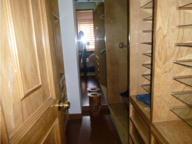 Apartamento de 4 alcobas en venta en Sotileza, Bogotá, 227 m² · foto 14 de 20