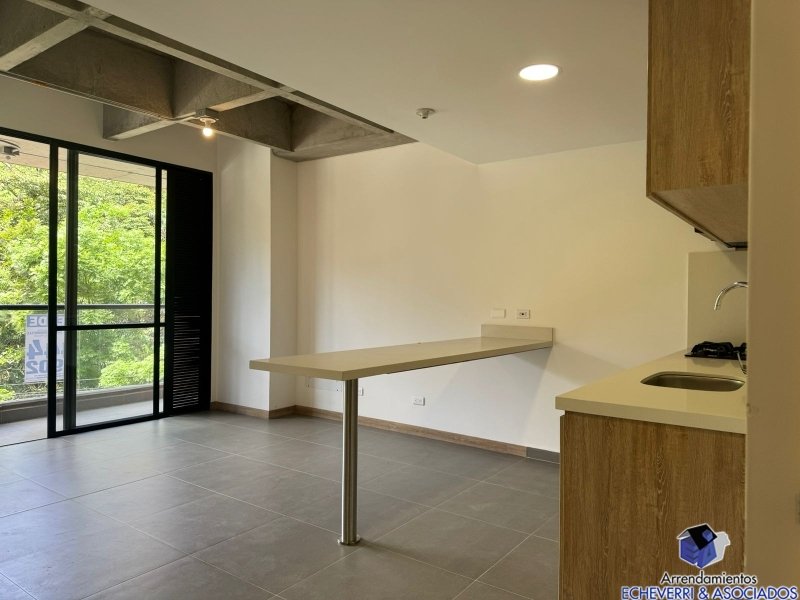 Apartamento en venta en Loma Del Escobero, Envigado · foto 9 de 9