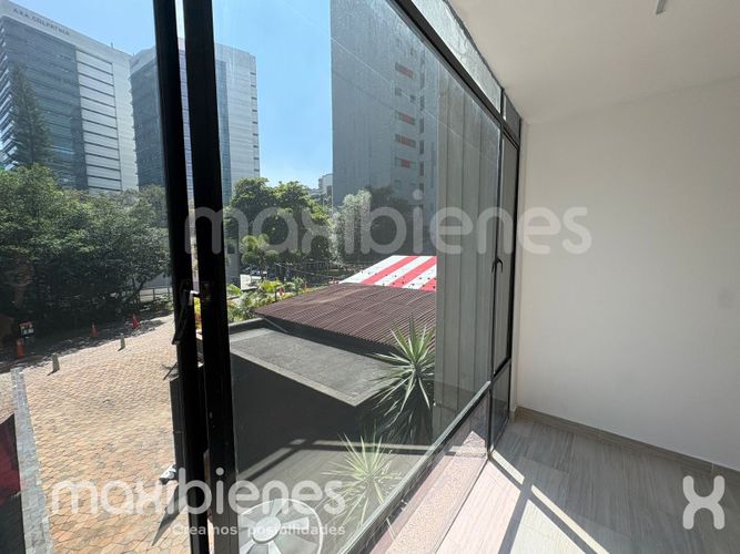 Local en arriendo en Los Balsos, Medellín, 35 m² · foto 6 de 7