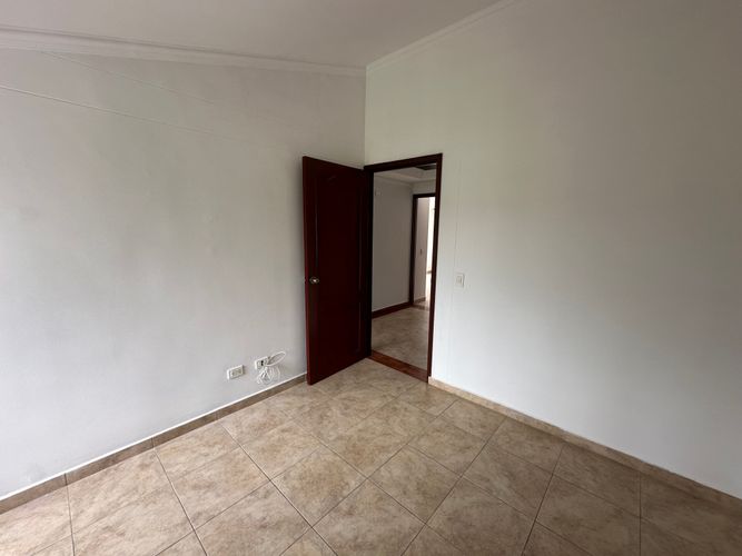 Casa de 4 alcobas en venta en Bloques Rincon De Yulima, Armenia, 115 m² · foto 4 de 24