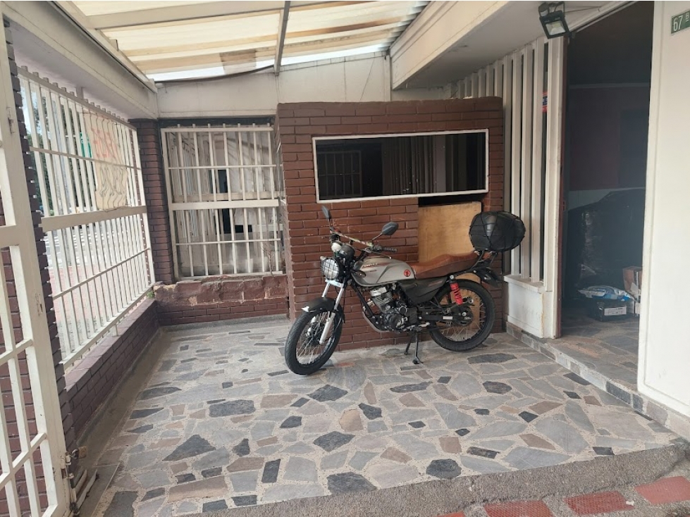 Casa en venta en Barrios Unidos, Bogotá · foto 4 de 24