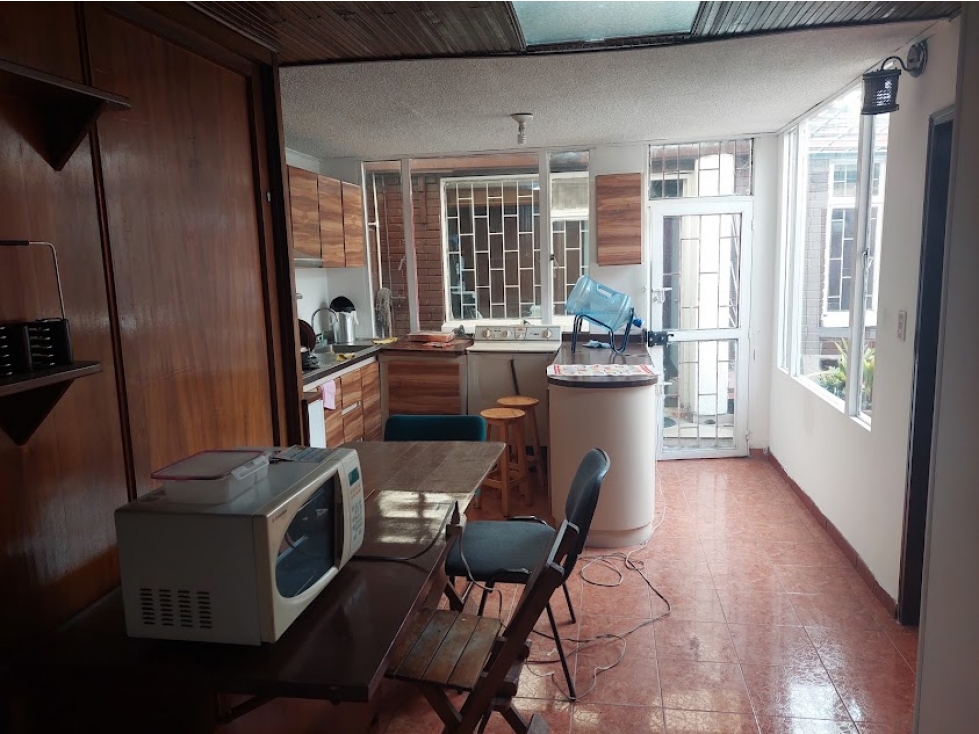 Casa en venta en Barrios Unidos, Bogotá · foto 6 de 24