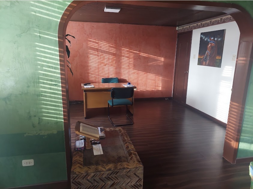 Casa en venta en Barrios Unidos, Bogotá · foto 9 de 24