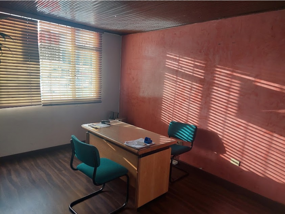 Casa en venta en Barrios Unidos, Bogotá · foto 12 de 24