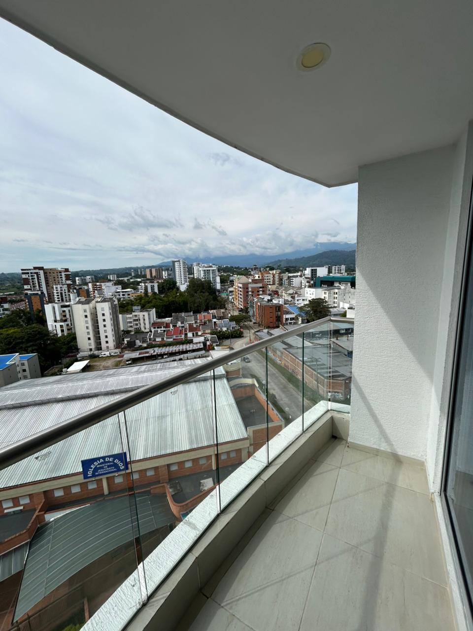 Apartamento en venta en Avenida 19 Norte, Armenia · foto 6 de 19