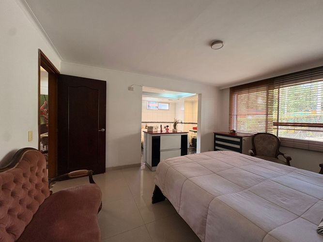 Apartamento de 4 alcobas en venta en Patio Bonito, Medellín, 225 m² · foto 16 de 20