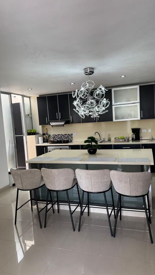 Casa de 3 alcobas en venta en Avenida 19 Norte, Armenia, 172 m² · foto 4 de 23