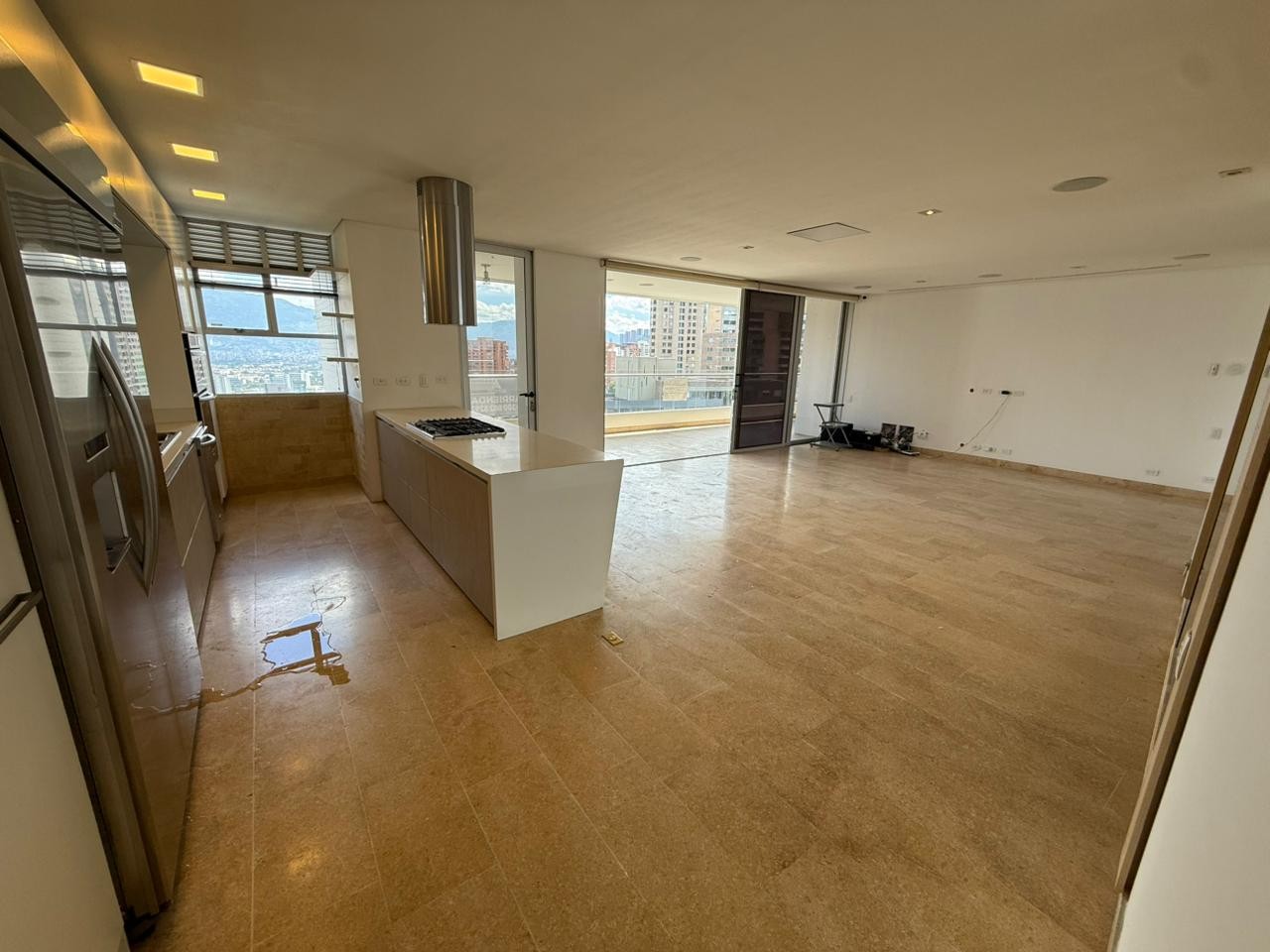 Apartamento en arriendo en El Campestre, Medellín · foto 24 de 24