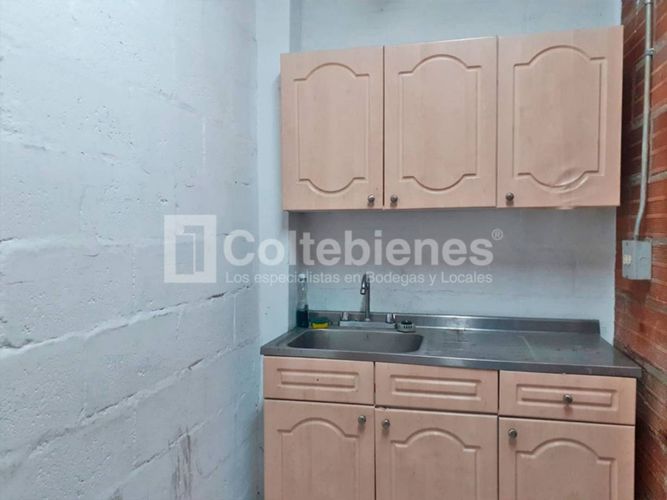 Bodega en arriendo en Sierra Morena, La Estrella, 411 m² · foto 15 de 15